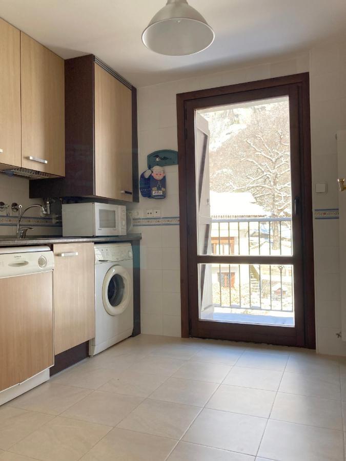Apartamento Tarmanones Escarrilla Zewnętrze zdjęcie